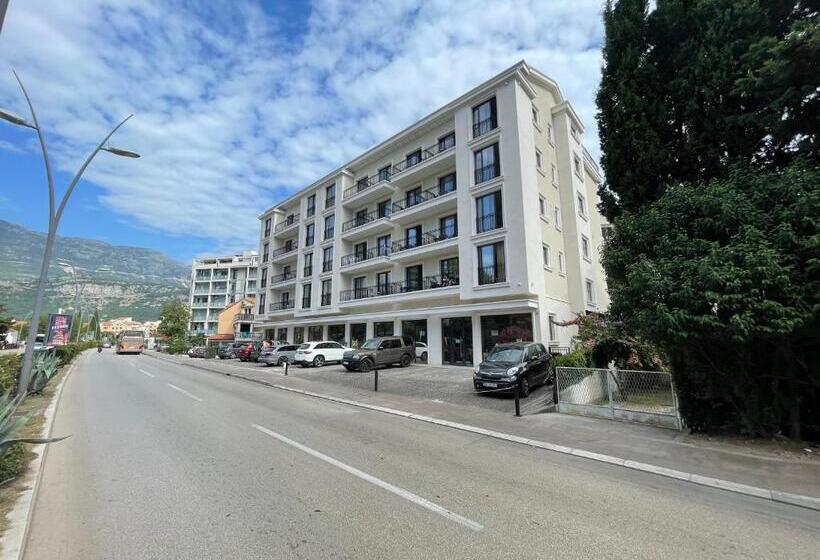 Апартаменты 2 Спальни, Comfort Apartments Pasha