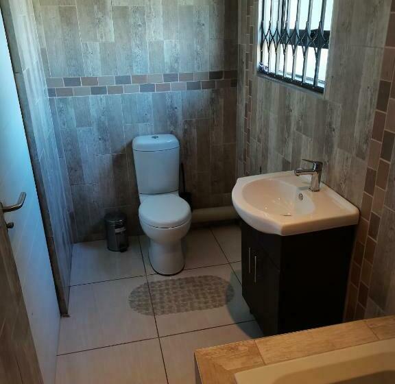Семейный Номер Deluxe, Maletjane Holiday Resort