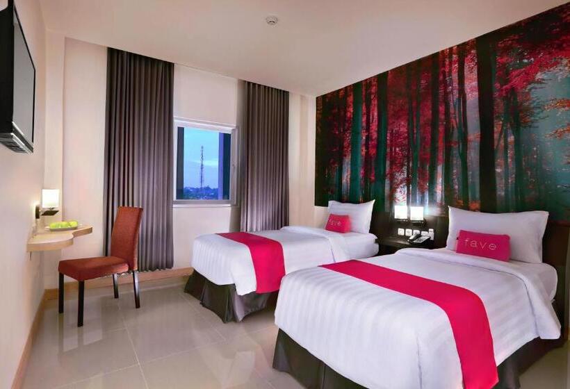 Deluxe Room, Favehotel Rembang