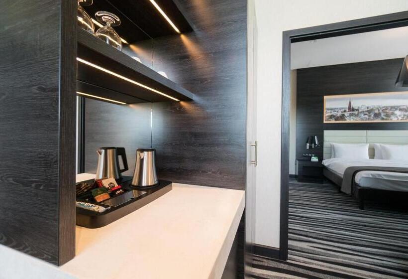 Люкс Executive Кровать Кинг, Holiday Inn Dąbrowa Górnicza Katowice, An Ihg