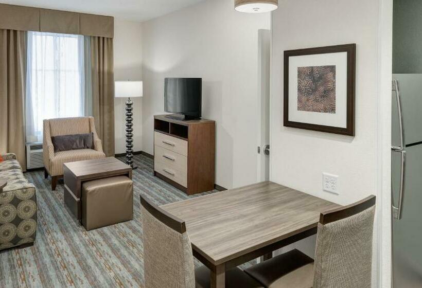 מיטת קינג בסוויטה, Homewood Suites By Hilton Cape Canaveralcocoa Beach