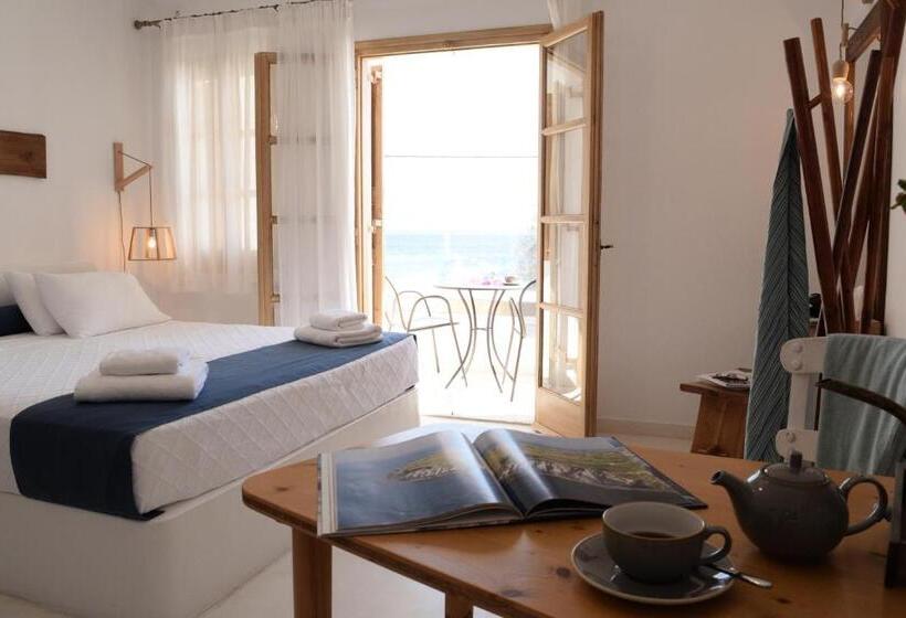 Studio Standard Vue Mer, Santorini Crystal Blue Boutique