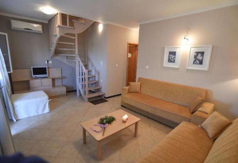 Апартаменты 3 Спальни, Villa Theodora