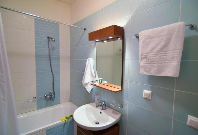 Апартаменты 3 Спальни, Villa Theodora