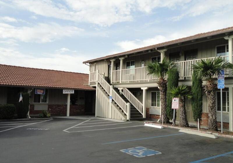 스탠다드 룸, Escondido Inn