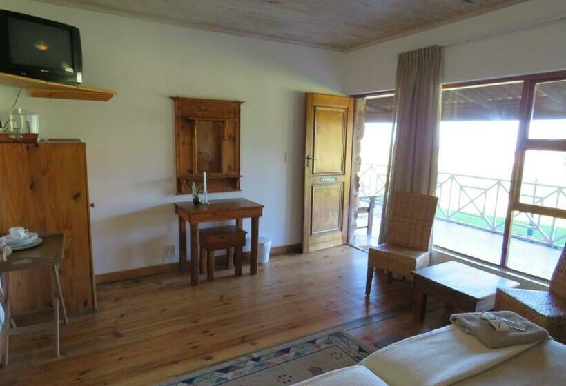 غرفة قياسية ثلاثية, Mentors Country Estate
