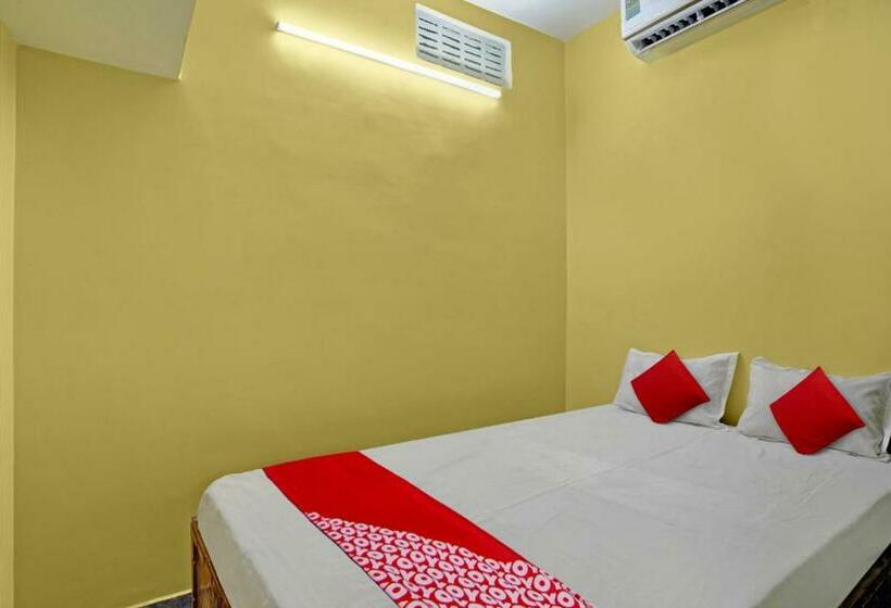 Номер Стандарт, Super Oyo Flagship M Adarsh Guest House