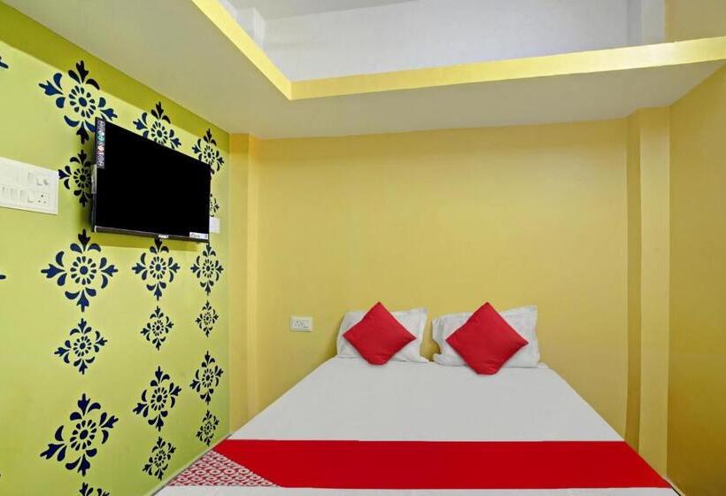 Номер Стандарт, Super Oyo Flagship M Adarsh Guest House