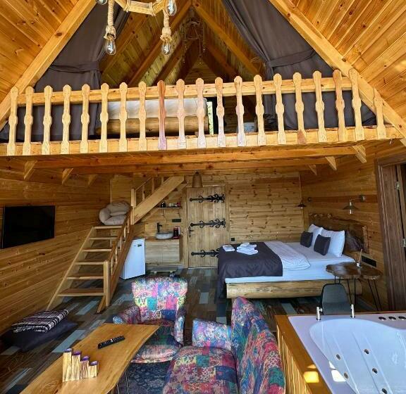 Номер Стандарт с Террасой, Dağlara Bungalov