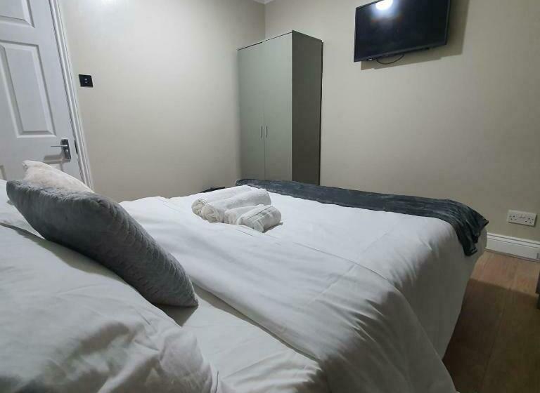 Номер Economy, Bungalow In Leafy Area