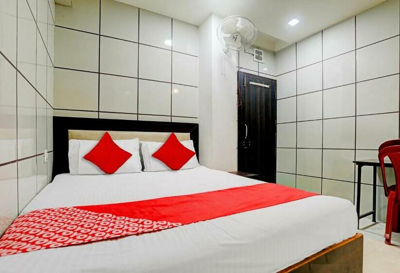 غرفة كلاسيكية ثلاثية, Oyo Flagship 81395 Hotel The Moon