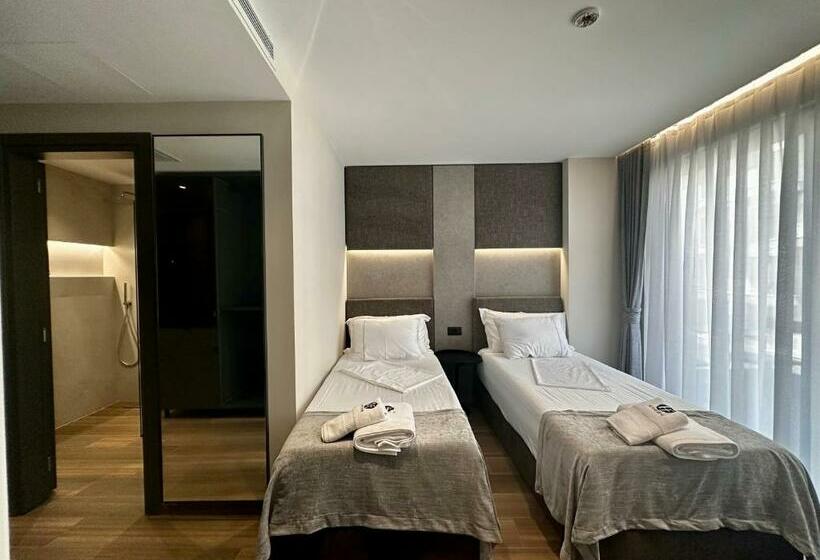 패밀리 룸, Frojd Kune Resort & Beach