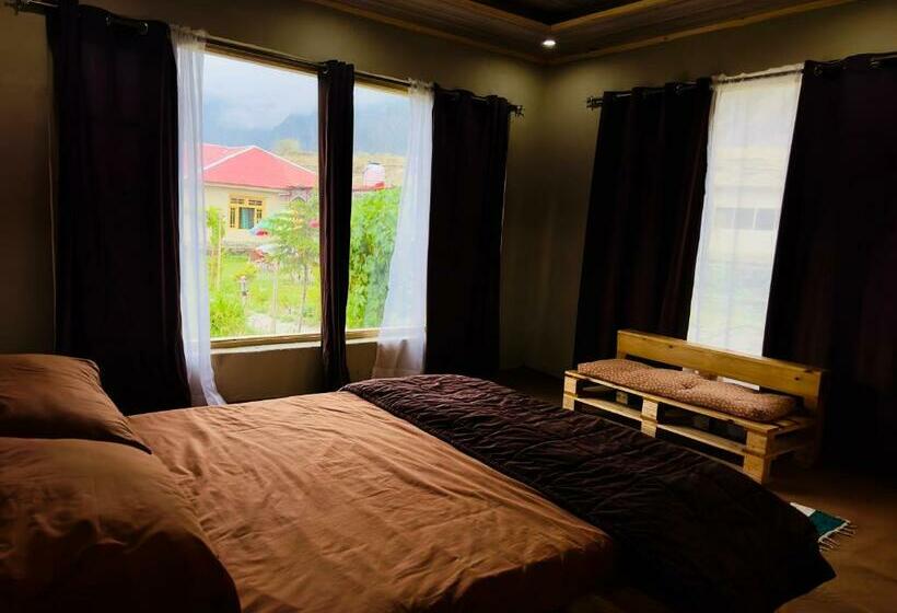Deluxe Neljän Hengen Huone, Orgventure Resorts Skardu