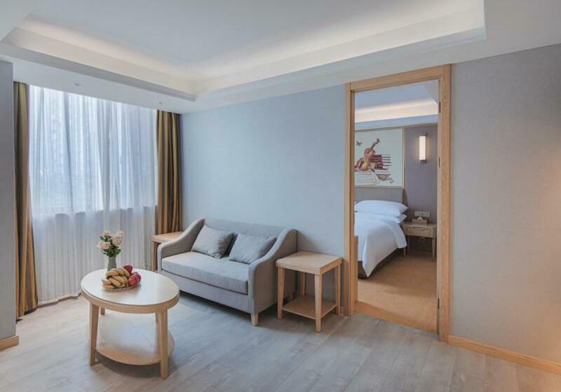 Люкс, Vienna Hotel Yangzhou Gaoyou Dongfangyujing