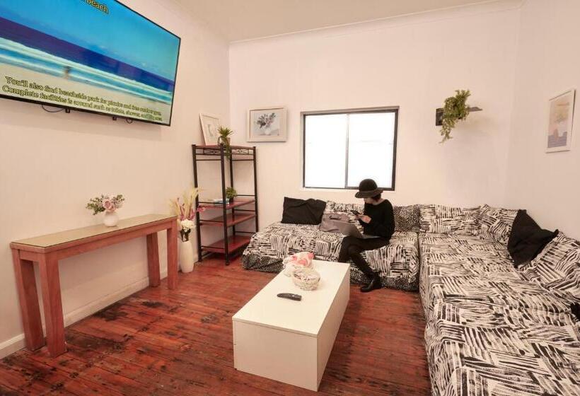 공동 객실, Podbed Coogee Beachside