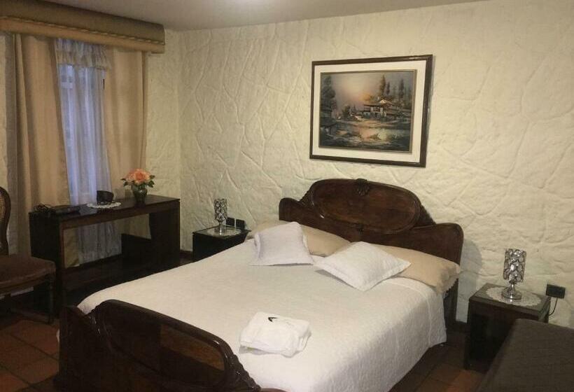 Номер Deluxe, Quito Antiguo