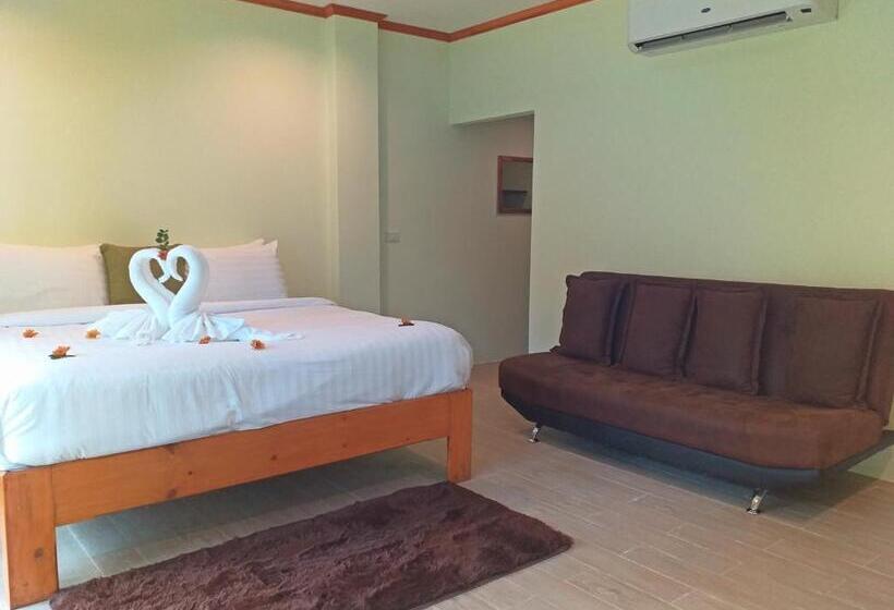 Номер Deluxe с Балконом, The Ford Sunset Beach Resort