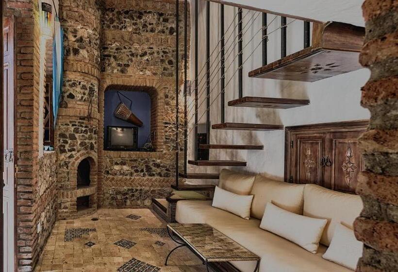 듀플렉스 스위트, Riad Gharnata