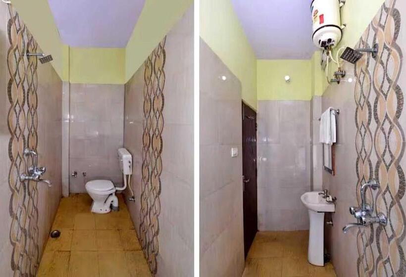 Трехместный Номер Классика, 81078 Ramnagar Varanarasi