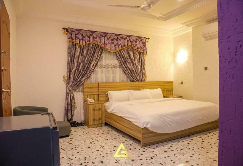 Стандартный Номер Кровать Кинг, George Vee Hotel Ltd