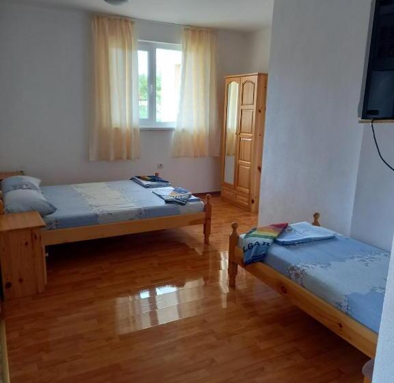 Номер Стандарт Трехместный, Vili Marina Rooms