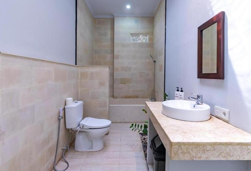 سوییت, Gatra Ubud Inn
