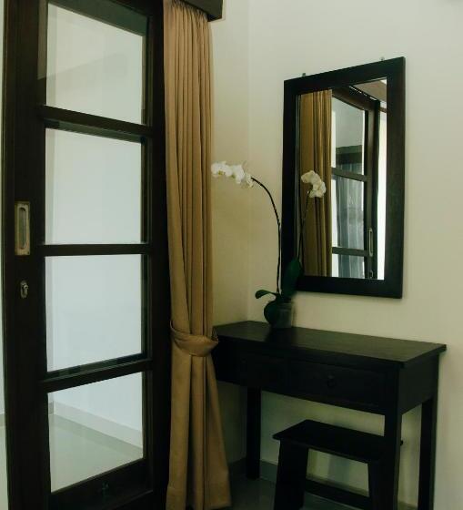 سوییت, Gatra Ubud Inn