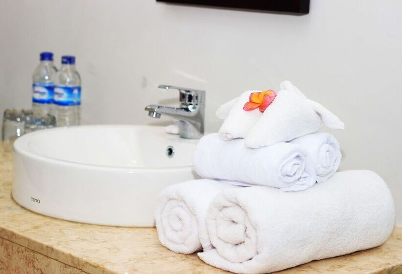 اتاق لوکس, Gatra Ubud Inn