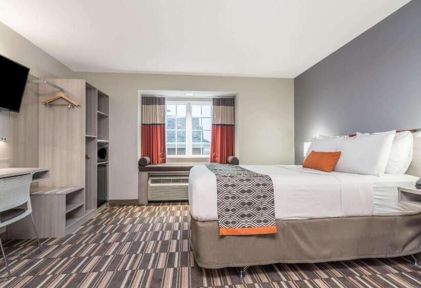 Номер Стандарт Адаптированный для Инвалидов, Coratel Inn & Suites By Jasper Rochester