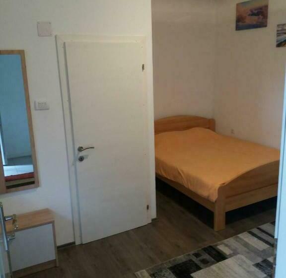 اتاق لوکس, Rooms Adrijana