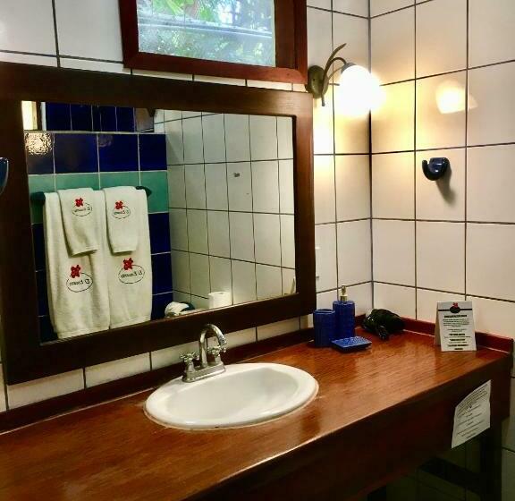 Quarto Triplo Estandar, El Encanto