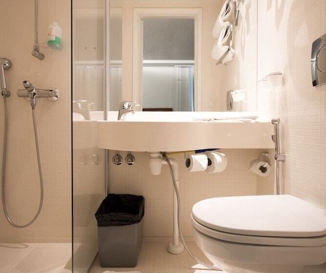 Номер Стандарт, Omena Hotel Jyväskylä