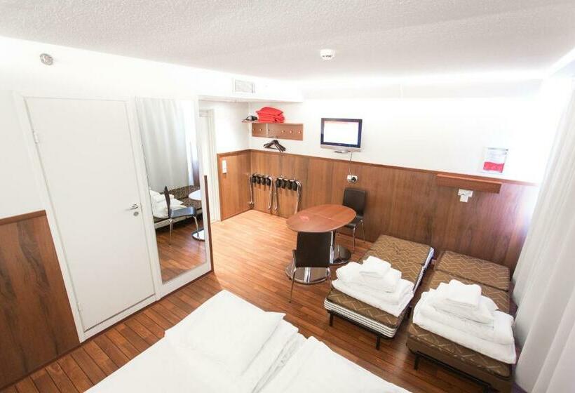 Perhehuone, Omena Hotel Jyväskylä