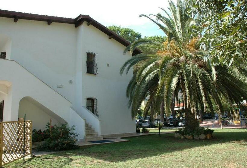 Quarto Familiar, Anfora
