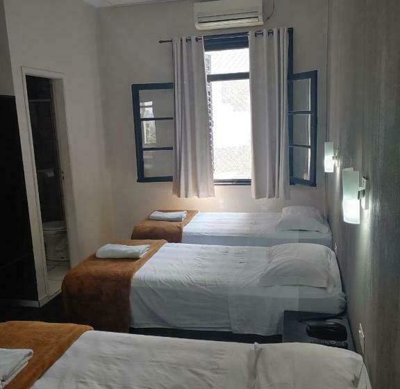 اتاق استاندارد سه نفره, Hostel Carabelas   Proximo A 25 De Março E Brás