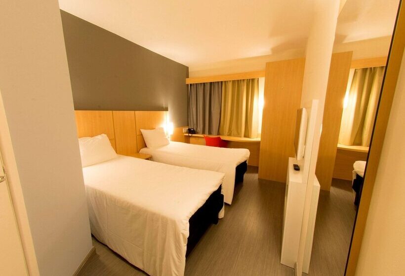 Номер Стандарт, Ibis Aracruz