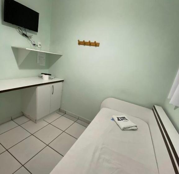 اتاق استاندارد یک نفره, City Hotel, Curitiba