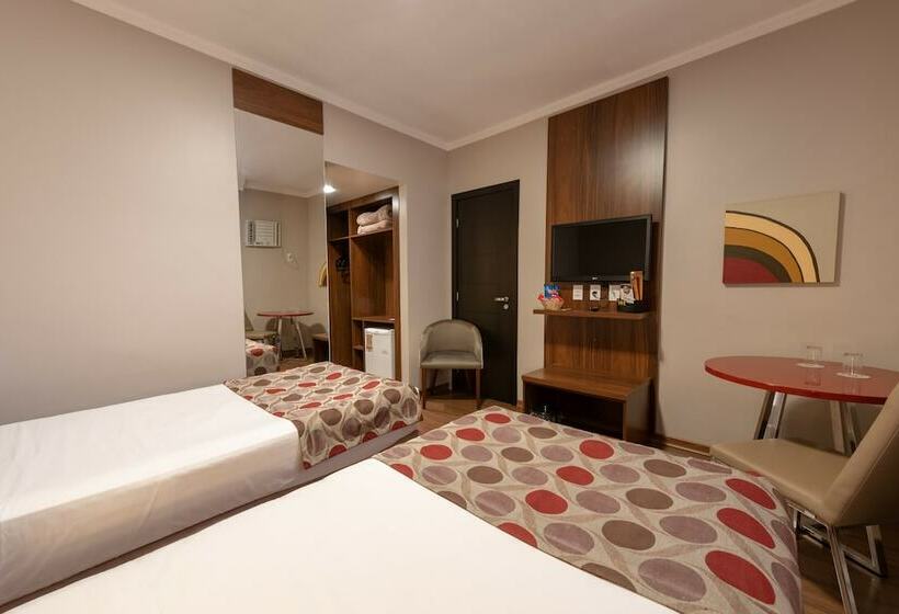 Номер Стандарт, Class Hotel Pouso Alegre