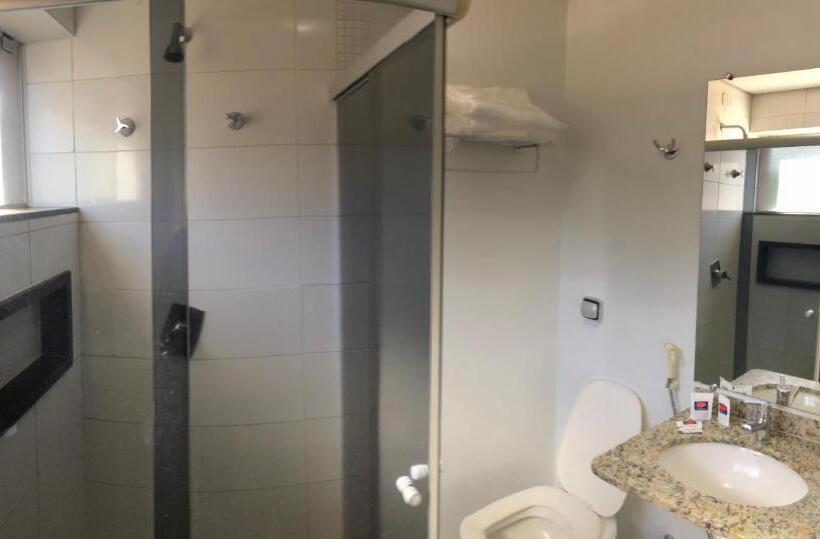 Четырехместный Номер Deluxe, Bravo City Hotel Dourados