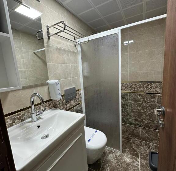 Трежместный Номер Economy, Poyraz Hotel Uzungöl