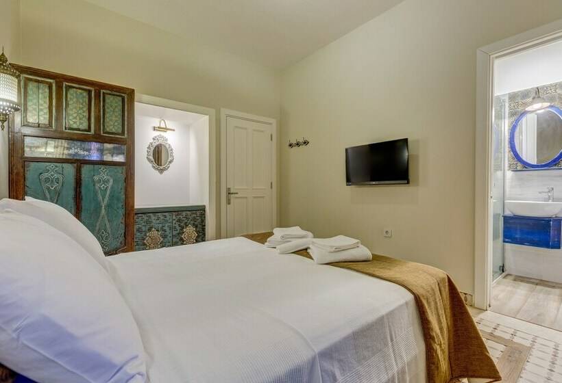 Quarto Estandar com Terraço, Vespera