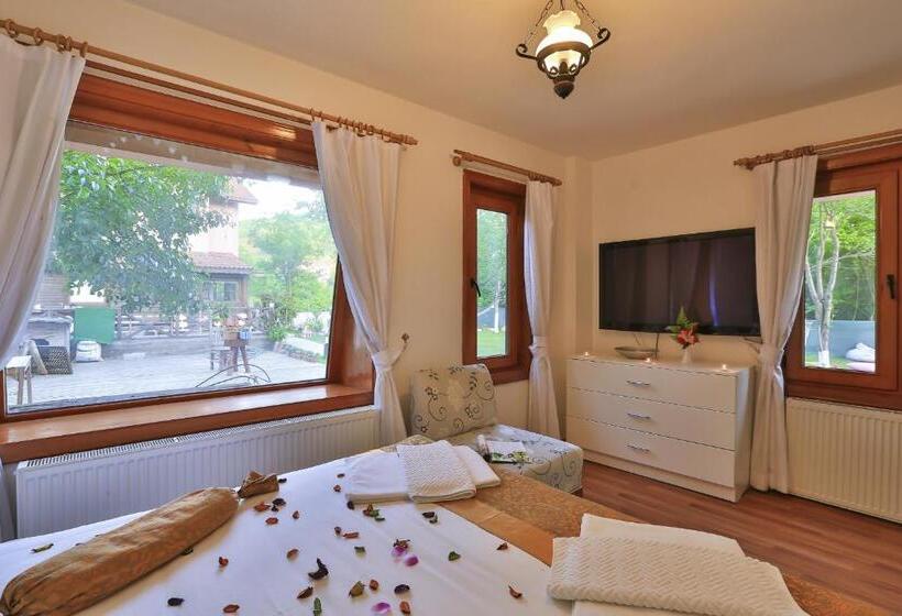 اتاق استاندارد سه نفره, Mints Hotel   Adult Only