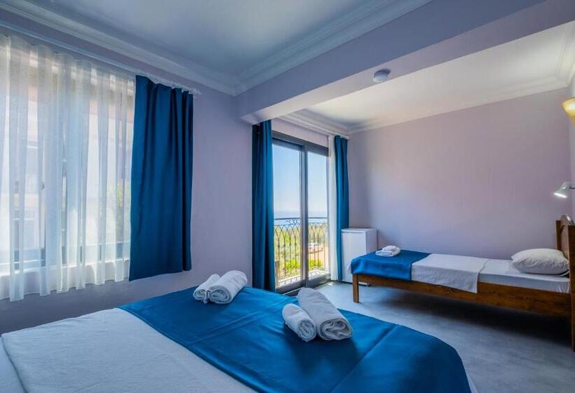 Chambre Familiale Vue Mer Latérale, Selim Pansiyon   Adults Only
