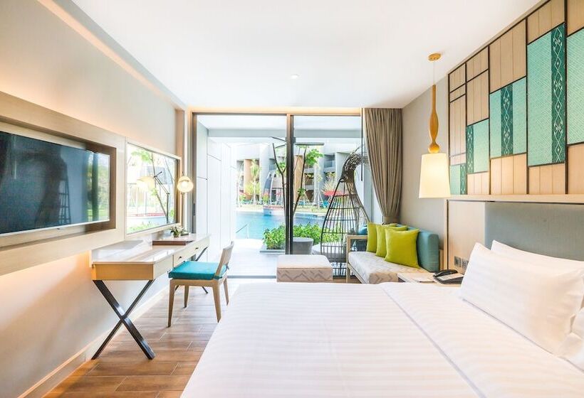 Люкс, Avani+ Hua Hin Resort
