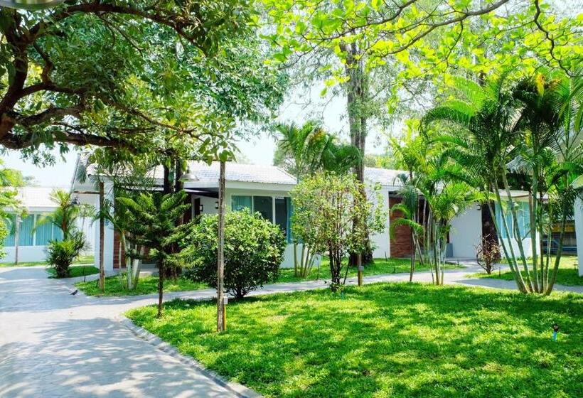 Вилла 1 Спальня Вид на Сад, Chaolao Cabana Resort