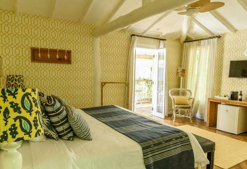 Полулюкс, Tw Guaimbe Exclusive Suites