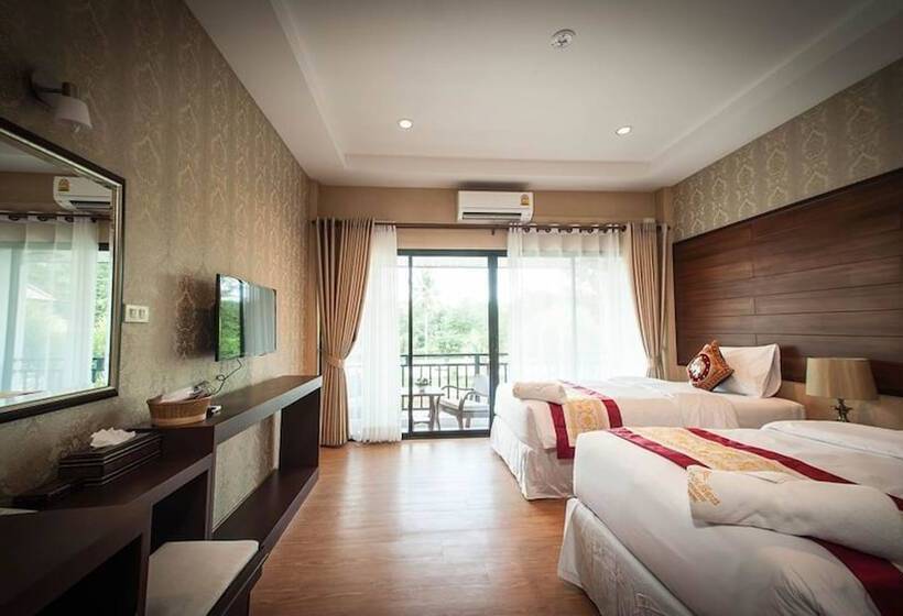 اتاق لوکس, Moon Terrace Resort &
