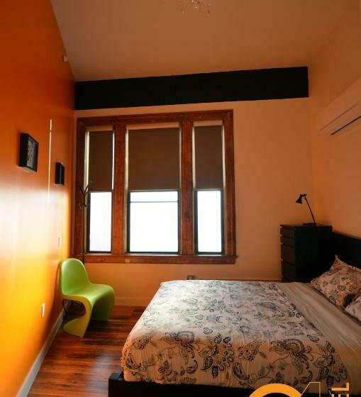 חדר סטנדרט, Q4 Hotel & Hostel