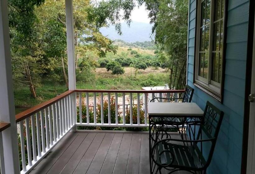 Standard bungalow river view, Baan Pong Tara