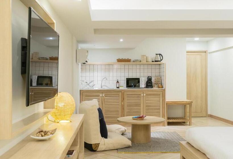 Полулюкс Одноместный с Террасой, Amaka Bed And Breakfast